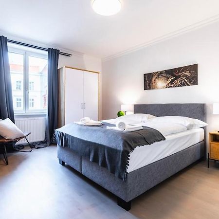 Experience Central Vienna From A Stylish And Modern Apartment Exteriér fotografie