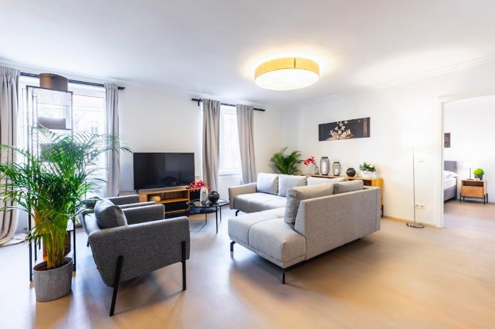 Experience Central Vienna From A Stylish And Modern Apartment Exteriér fotografie