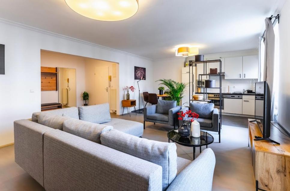Experience Central Vienna From A Stylish And Modern Apartment Exteriér fotografie